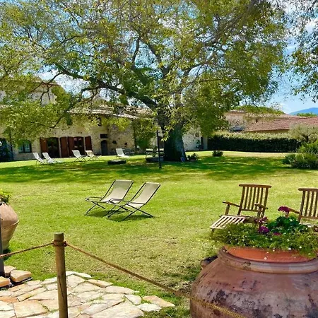 Exclusive Pool-open All Year-spoleto Biofarm-slps 8-village Shops, Bar1 Km 4 Farm stay Poreta