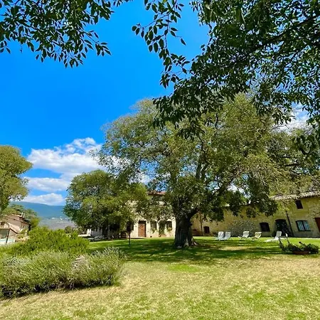 Farm stay Exclusive Pool-open All Year-spoleto Biofarm-slps 8-village Shops, Bar1 Km 4 Poreta