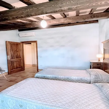 Exclusive Pool-open All Year-spoleto Biofarm-slps 8-village Shops, Bar1 Km 4 Farm stay Poreta