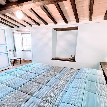 Exclusive Pool-open All Year-spoleto Biofarm-slps 8-village Shops, Bar1 Km 4 Farm stay *