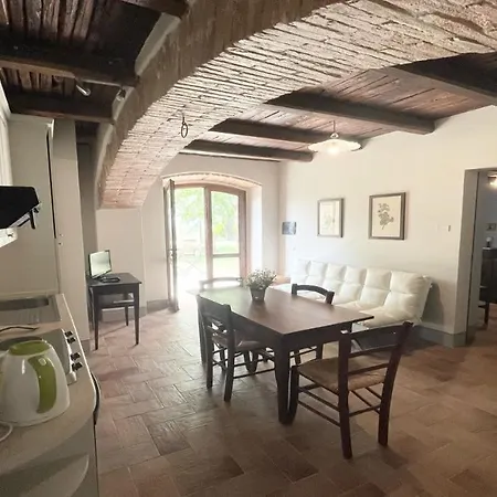 Farm stay Exclusive Pool-open All Year-spoleto Biofarm-slps 8-village Shops, Bar1 Km 4 *