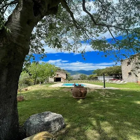 Farm stay Exclusive Pool-open All Year-spoleto Biofarm-slps 8-village Shops, Bar1 Km 4 Poreta