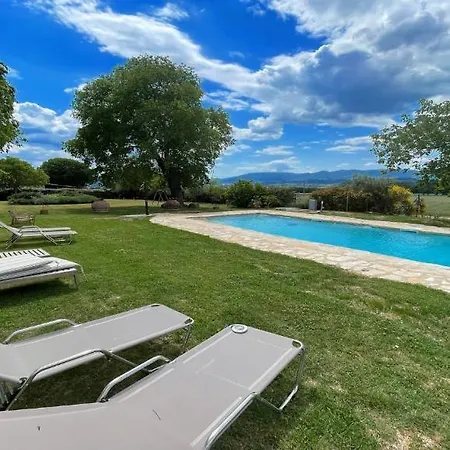 Farm stay Exclusive Pool-open All Year-spoleto Biofarm-slps 8-village Shops, Bar1 Km 4 Poreta